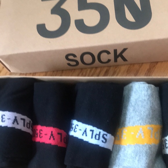 5 pairs boots 350 v2 Sply socks size 6-10 - Picture 3 of 6